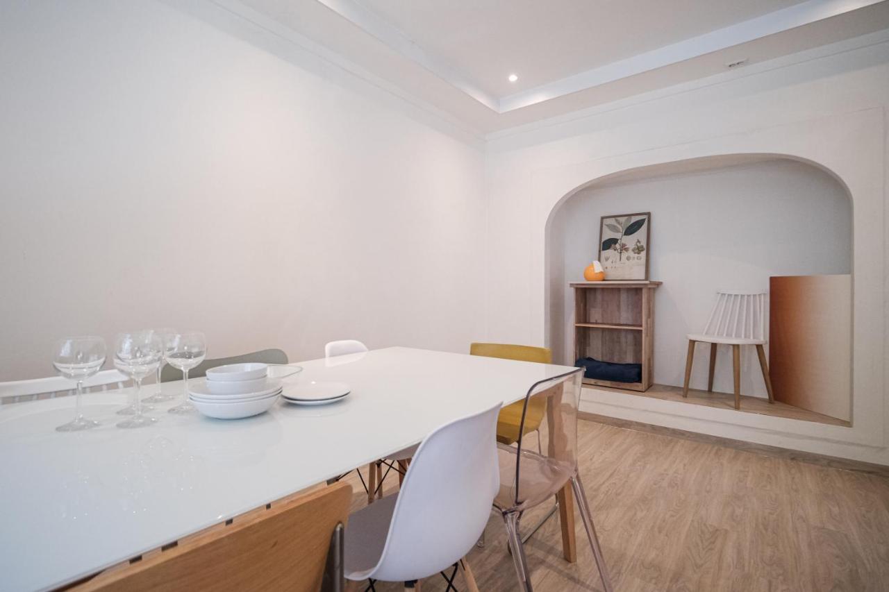 Pastel House Villa *